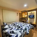 Goldenroom24